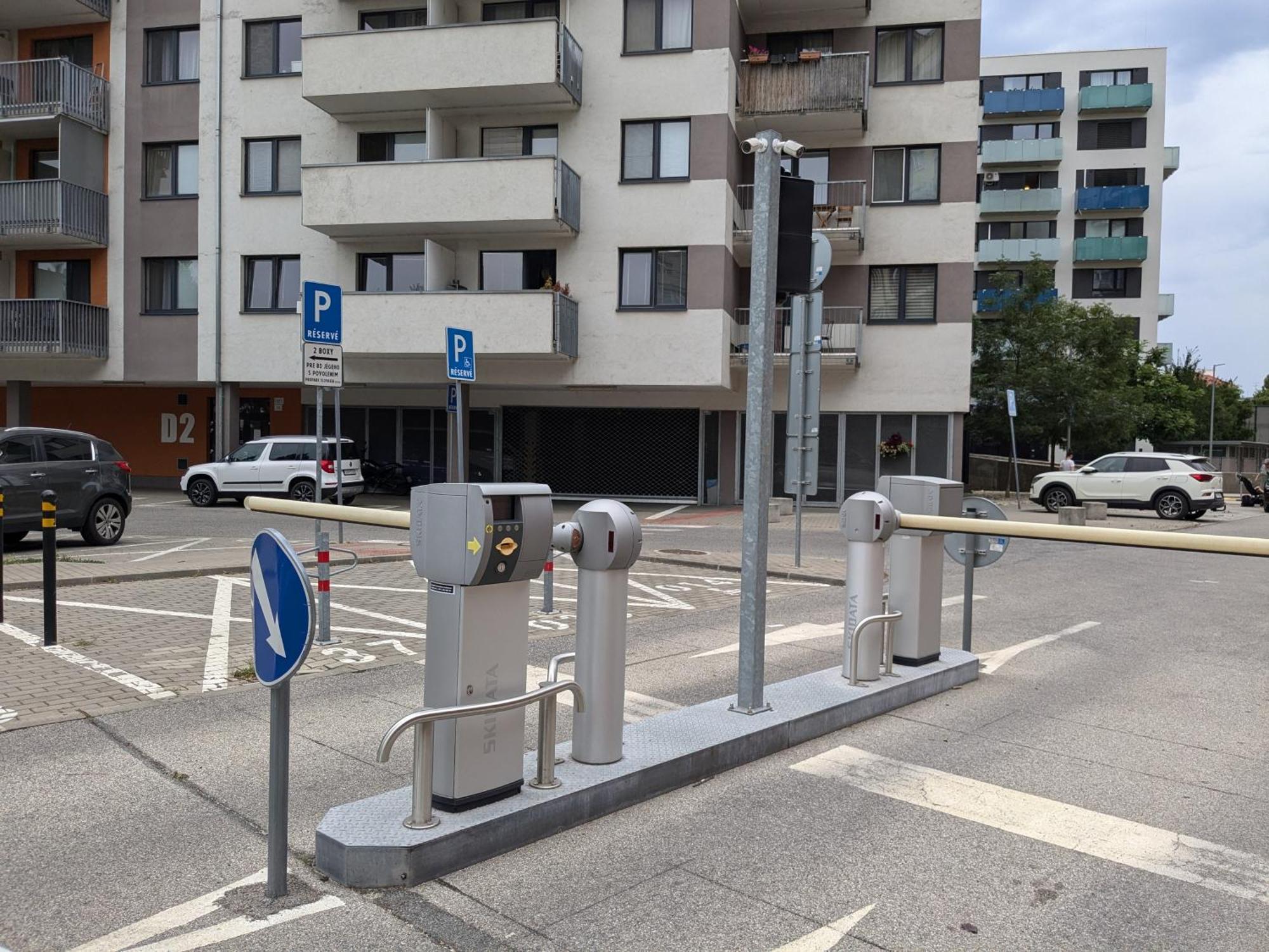Apartman Bratislava City & Parking エクステリア 写真